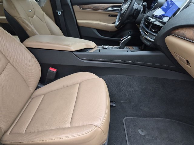 Used 2023 Cadillac CT5 Luxury AWD/4WD image 25
