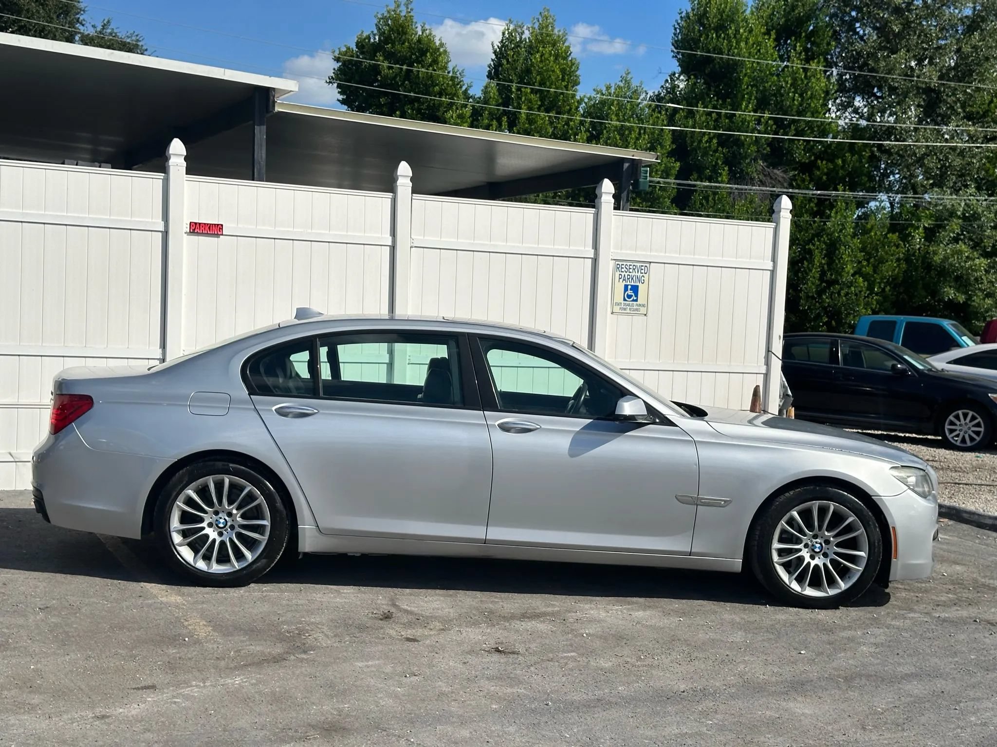 Used 2012 BMW 750Li RWD image 5