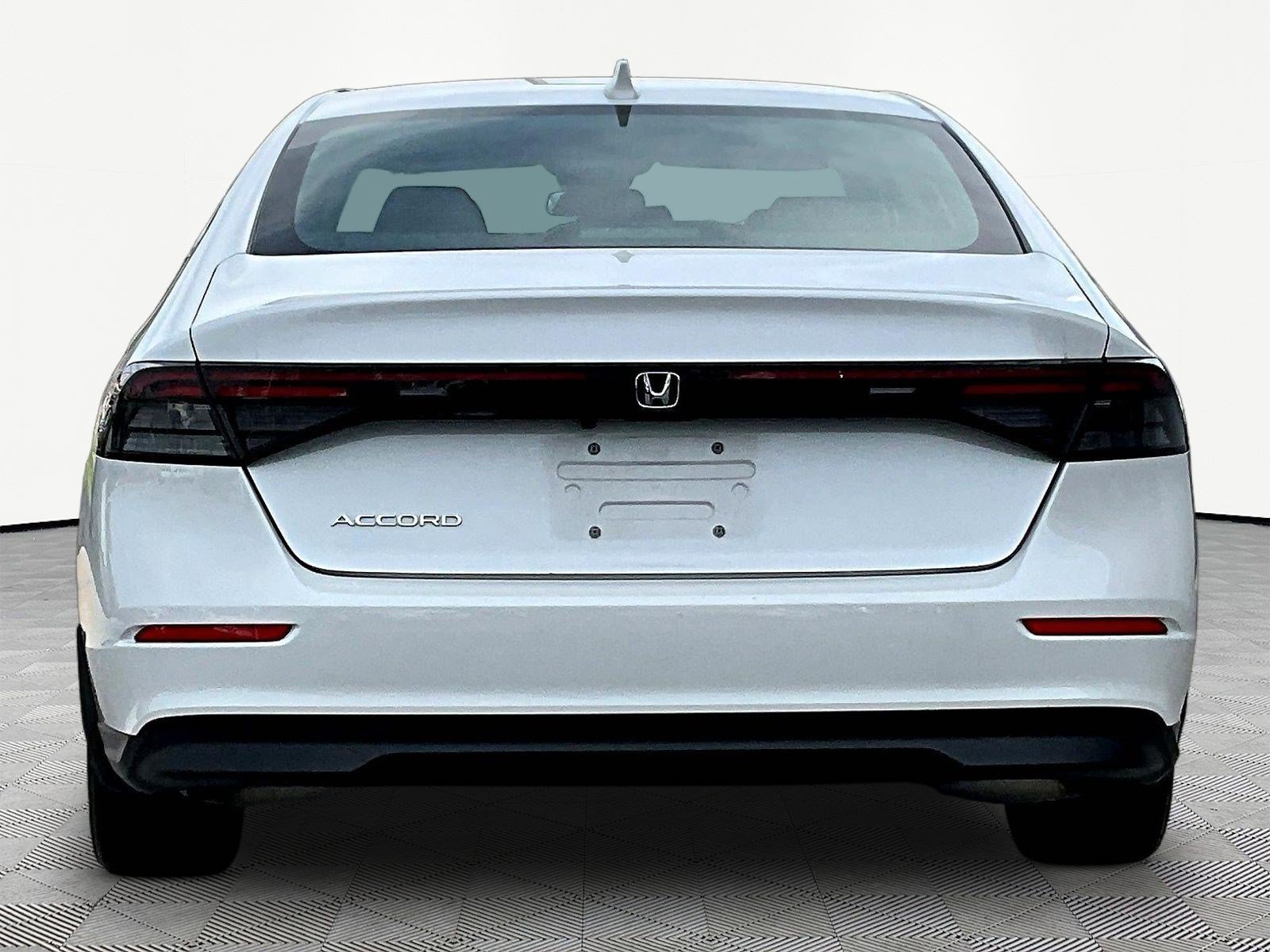 Used 2024 Honda Accord EX image 5