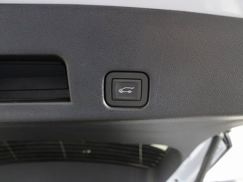 New 2026 Buick Enclave Sport Touring image 21