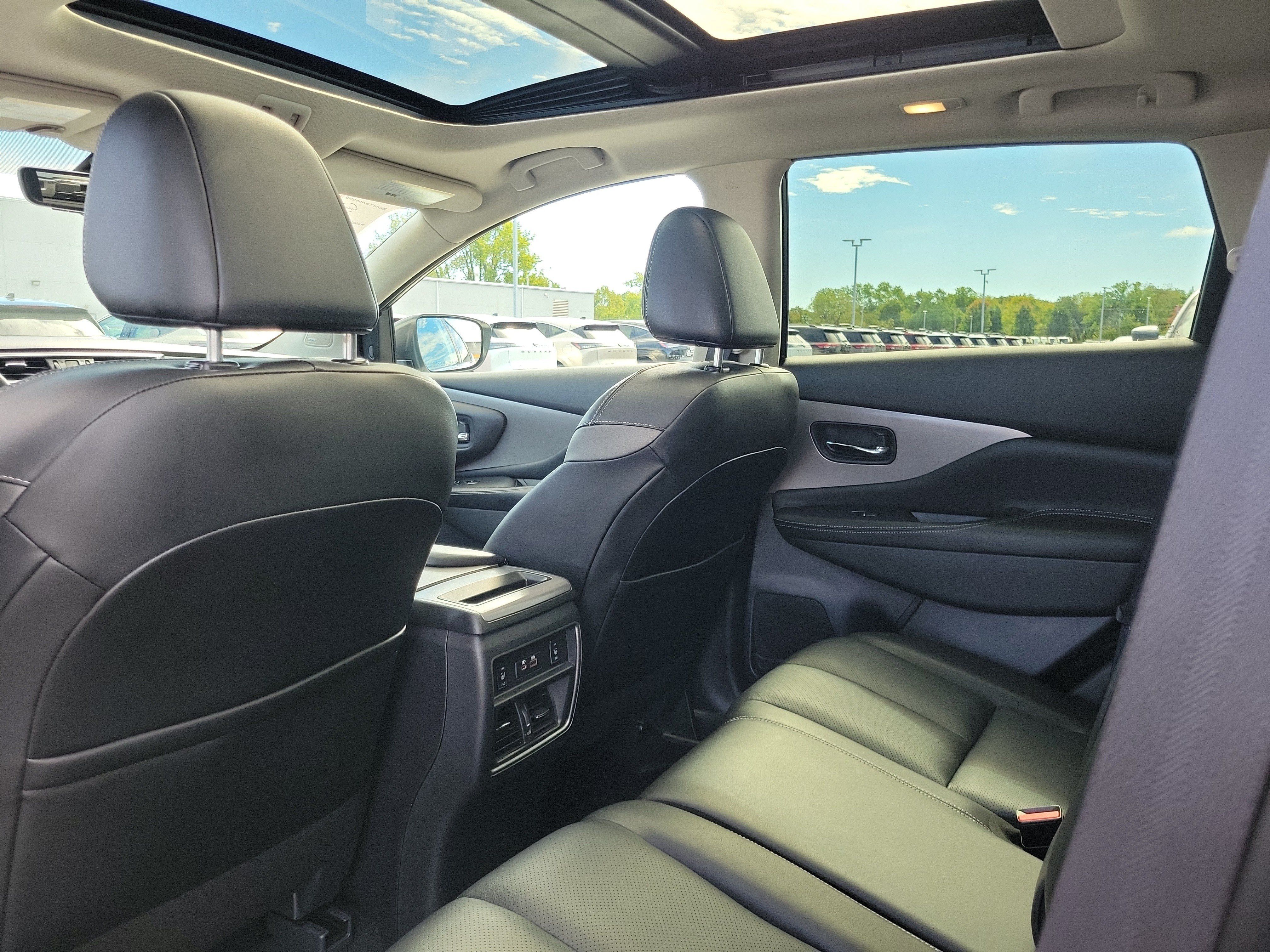 Certified 2024 Nissan Murano SL AWD/4WD image 14