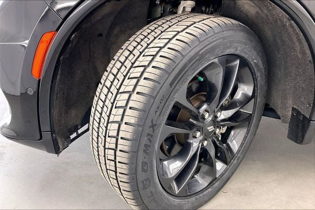 Used 2023 Dodge Durango R/T w/ Hemi Orange Plus Package AWD/4WD image 34