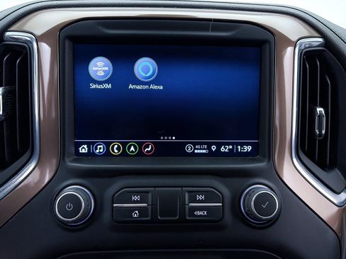 Used 2022 Chevrolet Silverado 2500 High Country w/ Z71 Off-Road Package image 27