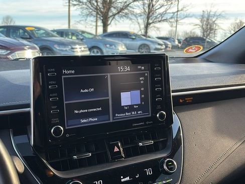 Used 2021 Toyota Corolla XSE image 19