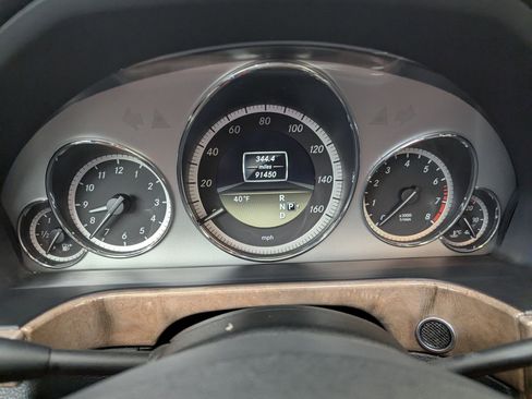 Used 2012 Mercedes-Benz E 350 4MATIC Sedan image 16