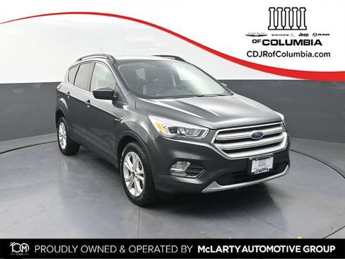 Used 2019 Ford Escape SEL FWD image 1