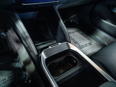 Used 2023 Lucid Air Pure image 45