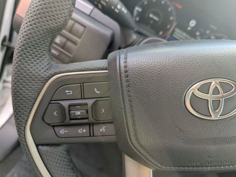 New 2026 Toyota Tacoma TRD Off-Road w/ TRD Off Road Upgrade Package AWD/4WD image 19