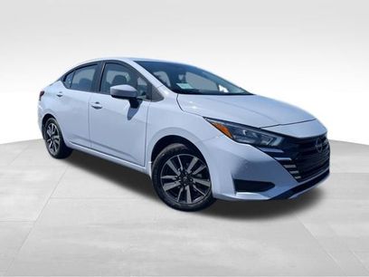 New 2025 Nissan Versa SV w/ Trunk Package