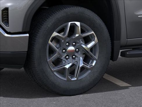 New 2026 GMC Sierra 1500 SLT image 9