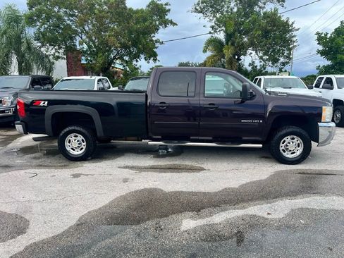 Used 2008 Chevrolet Silverado 2500 LT w/ 2LT Convenience Package image 8