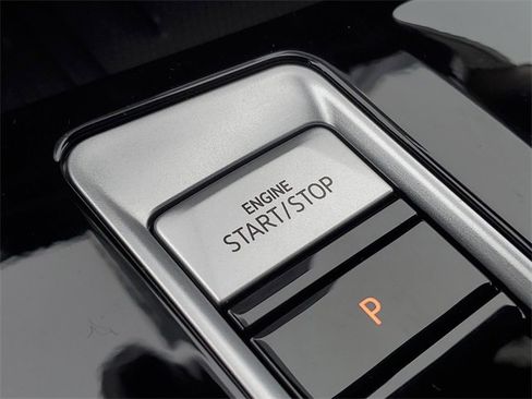 New 2026 Volkswagen Atlas Peak Edition image 33