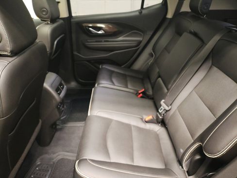 Used 2020 GMC Terrain Denali w/ Denali Premium Package image 24