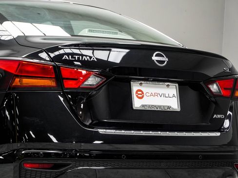 Used 2023 Nissan Altima 2.5 SL AWD/4WD image 13