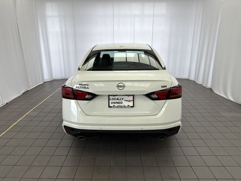 Used 2023 Nissan Altima 2.5 SR image 5
