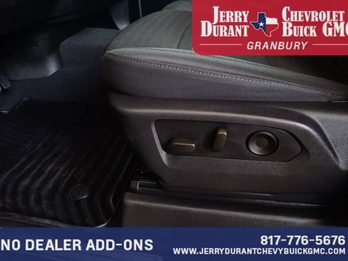 Used 2025 Chevrolet Silverado 3500 LT w/ Safety Package AWD/4WD image 17