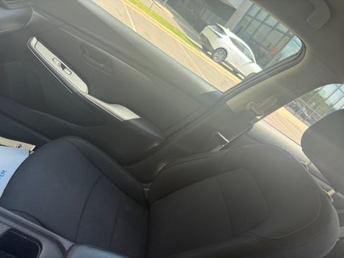 Certified 2024 Nissan Sentra S FWD image 28