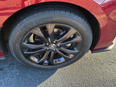 Certified 2023 Toyota Sienna XSE image 33