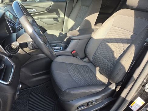 Certified 2019 Chevrolet Equinox LT image 30