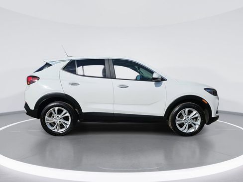 Certified 2023 Buick Encore GX Preferred w/ Cold Weather Comfort Package AWD/4WD image 2