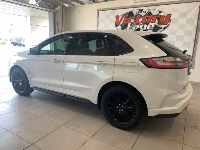 Used 2023 Ford Edge ST-Line AWD/4WD image 2