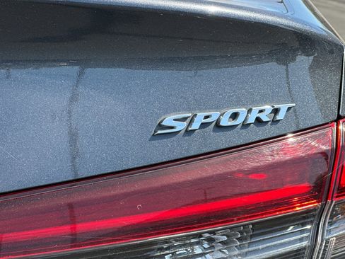 Used 2025 Honda Civic Sport image 26