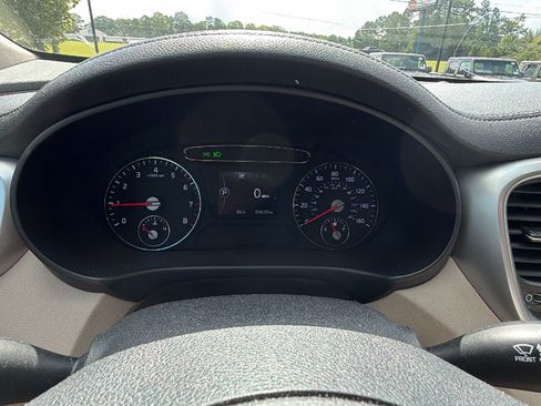 Used 2017 Kia Sorento FWD image 28