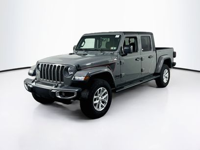 Used 2023 Jeep Gladiator Sport