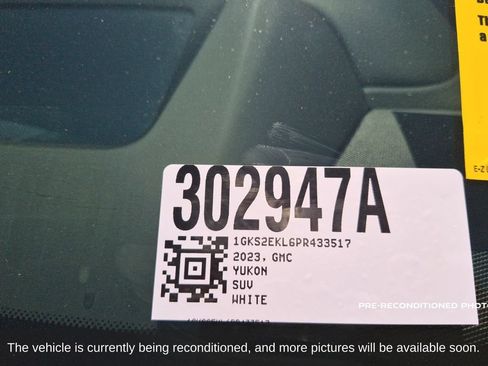 Used 2023 GMC Yukon Denali Ultimate AWD/4WD image 19