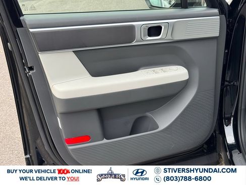 Used 2026 Hyundai Santa Fe SE FWD image 23