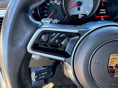 Used 2016 Porsche Macan S image 20