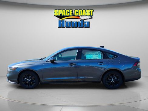 New 2025 Honda Accord SE image 5