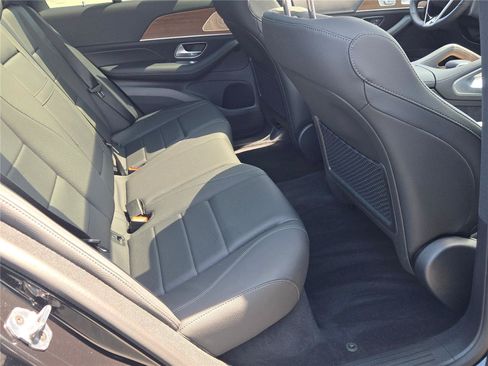Used 2025 Mercedes-Benz GLE 450 4MATIC image 20