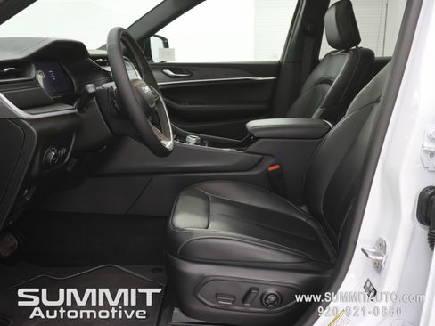 New 2026 Jeep Grand Cherokee L Limited image 8