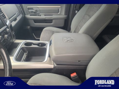 Used 2016 RAM 1500 Big Horn AWD/4WD image 15