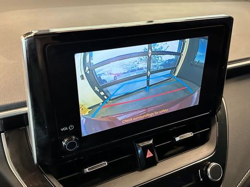 Used 2023 Toyota Corolla SE image 13