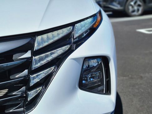 Certified 2023 Hyundai Tucson SEL AWD/4WD image 9