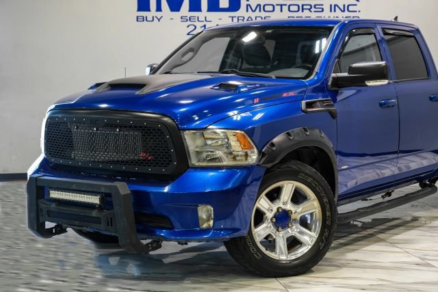 Used 2015 RAM 1500 Express AWD/4WD image 7