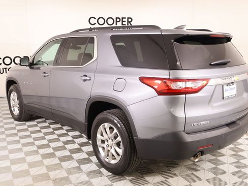 Used 2021 Chevrolet Traverse LT w/ LPO, Cargo Package image 23