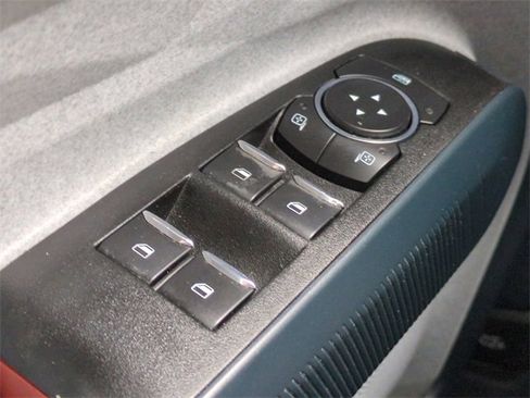 Used 2022 Ford Maverick XLT w/ Equipment Group 300A Standard image 22