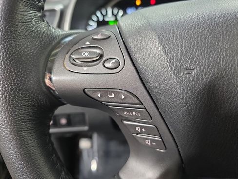 Used 2024 Nissan Murano SL image 18