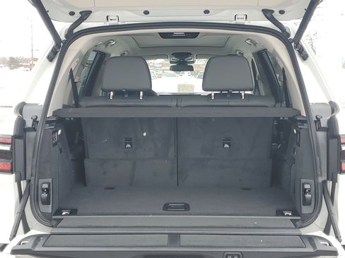 New 2026 BMW X7 xDrive40i w/ Premium Package image 27