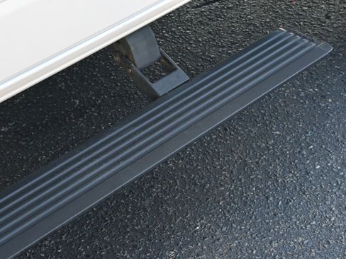 Used 2021 RAM 1500 Limited image 8