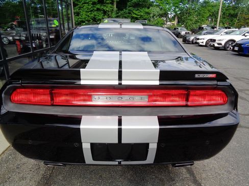 Used 2013 Dodge Challenger SRT8 w/ Harman Kardon Audio Group RWD image 6