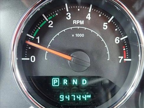 Used 2017 Jeep Wrangler Unlimited Sport w/ Connectivity Group AWD/4WD image 22