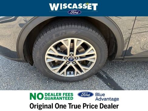 Certified 2022 Ford Escape SEL image 29