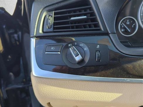 Used 2015 BMW 528i Sedan image 12