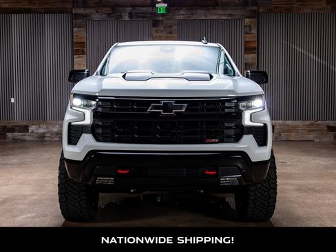 Used 2023 Chevrolet Silverado 1500 LT Trail Boss w/ Protection Package AWD/4WD image 4