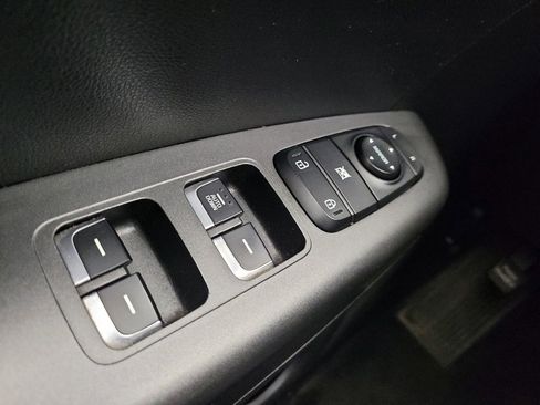 Used 2021 Kia Sportage LX AWD/4WD image 27