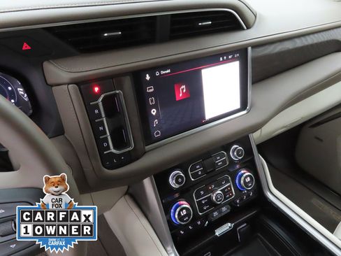 Used 2023 GMC Yukon Denali image 16